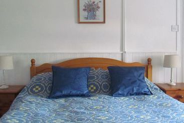 Celyn Villa Bed And Breakfast