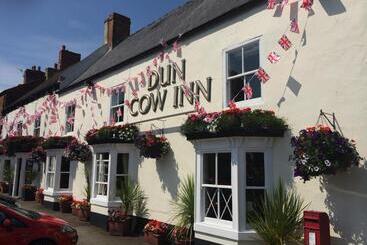 فندق Dun Cow Inn