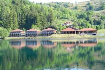 Otel Lac Des Graves