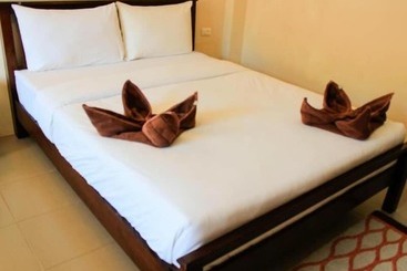 فندق Number 1 Guesthouse & Restaurant