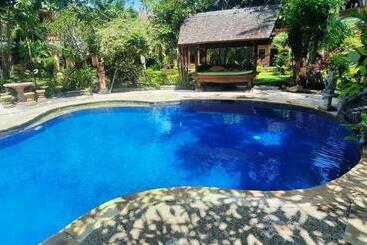 בית מלון כפרי Rambutan