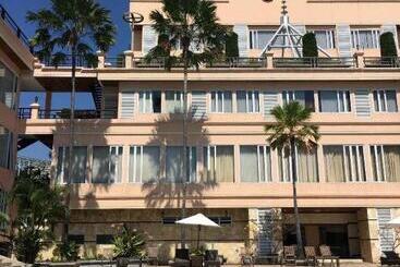 Royal Senyiur Hotel Pasuruan