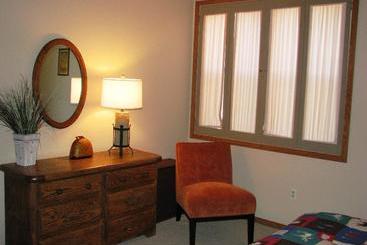 Hotel Snowblaze Resort & Athletic Club