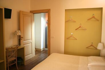 Bed and Breakfast Camere A Sud