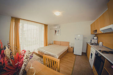 アパートホテル Holiday Fort Golf Club