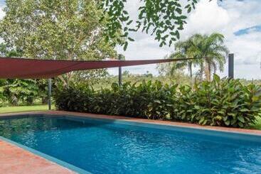 渡假胜地 Mount Bundy Station