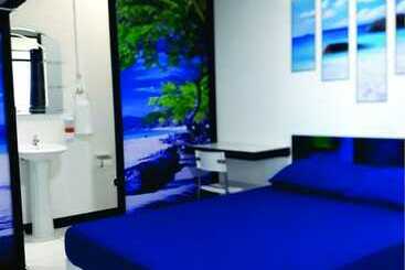 هتل El Escondite De La Calle 54