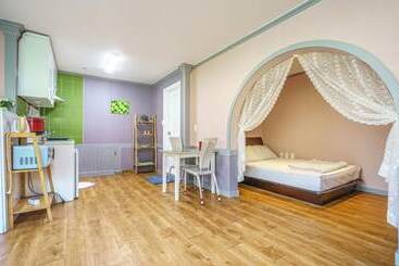 Ganghwado Pine Tree Pension