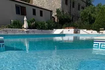 هتل Agriturismo Sant Agata