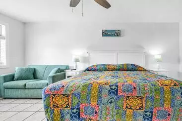 Otel Blackfin Resort And Marina