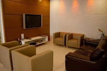 Hotel Rede Andrade Navegantes