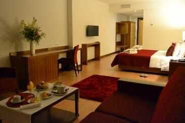Placido Hotel Douro   Tabuaco