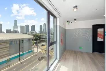 Hotelli The Metric  Los Angeles Downtown