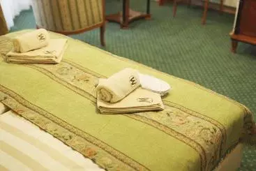 هتل Monako Skopje