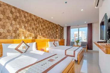 ホテル Quoc Thien