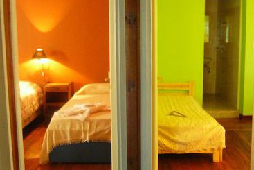 פנסיון Guayra Guest House