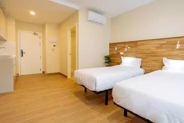 Apartahotel Golden Alcalá