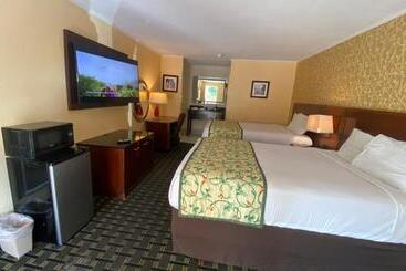 בית מלון כפרי My Home & Suites Toccoa