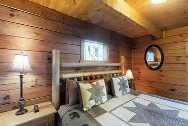 Cozy Cottage