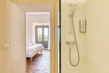 هتل آپارتمان Mas Cusi