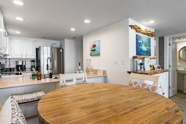 茅舍 1 Incredible View By Avantstay Emerald Coast Views On Beach!