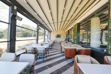 Hotelli World Dreams Forest