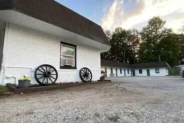 Motelli Fireside Lodge