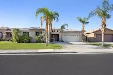 コテージ Scotty By Avantstay Walk To Empire Polo Club And Old Town La Quinta!