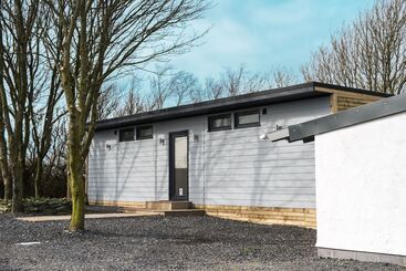 Impeccable 1 Bed Bell Tent Near Holyhead