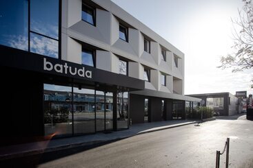 בית מלון כפרי Batuda