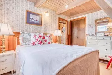 Mökkimajoitus Sister S Beach Retreat