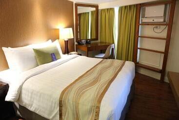 호텔 Ferra Premier By Jg