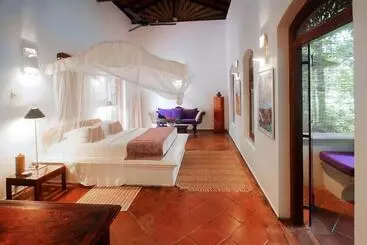 Hotel Apa Villa Illuketia