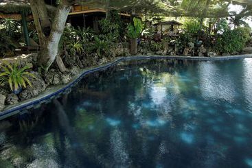 Hotel Chema's By The Sea