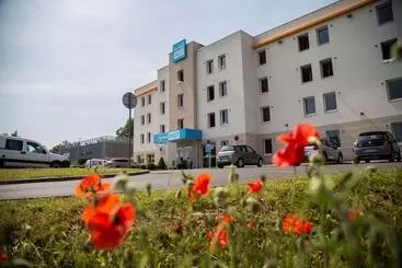 Hotel Kyriad Direct Arras Saint Laurent Blangy Parc Expo