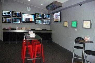 בית מלון כפרי Walkabout Lodge