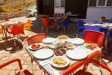 Beyaz Adalar Atlihan Apart Otel