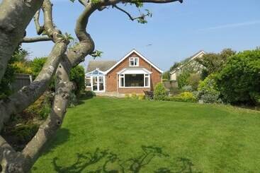 بيت ريفى Clifftops