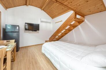 Pension (Hôtel basse catégorie) Boryeong Hiddenvillage Dokchae Poolvilla