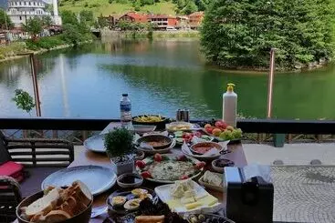 Dear Otel Uzungol