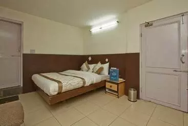 ホテル Goroomgo Elena Aastha Regency Manali
