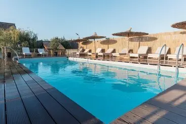 Pensionat 5 Chirpici - Small Traditional Resort