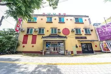 Motel Jeonju Seoseohak Dong Nana