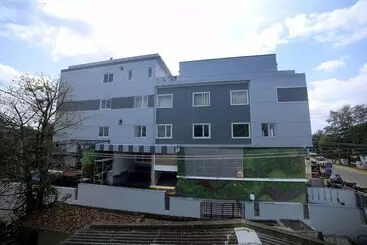 Hotelli Comfort Inn Kaikaluru