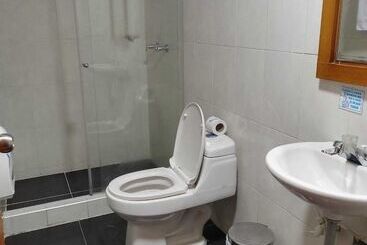 酒店 Embassy On Holidays