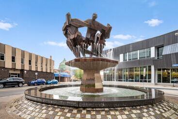 فندق The Maverick By Kasa