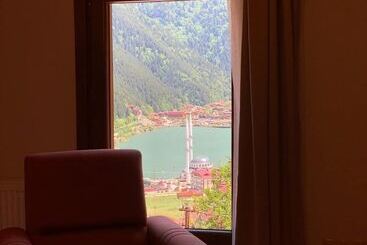 هتل آپارتمان Imera Suite