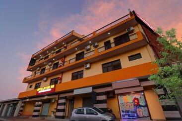 Pensione Itsy By Treebo Divine Inn