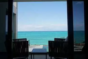 ペンション Room In Guest Room   Villa Bluu At The Beach