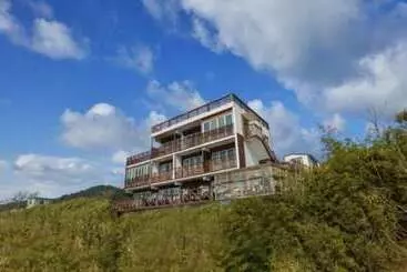 Pohang Badasarang Pension